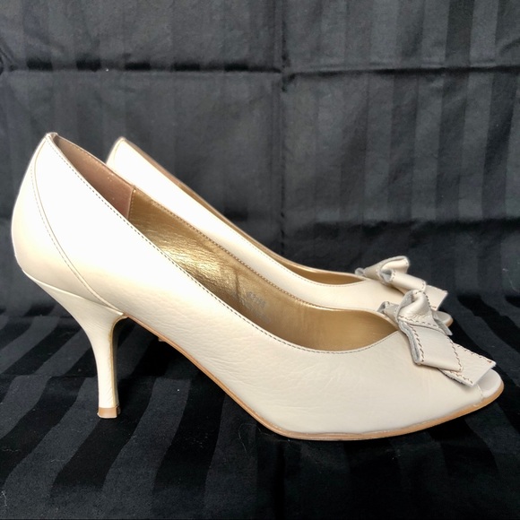 J. Crew Ivory Leather Peep Toe with Bow Heels - Picture 3 of 13